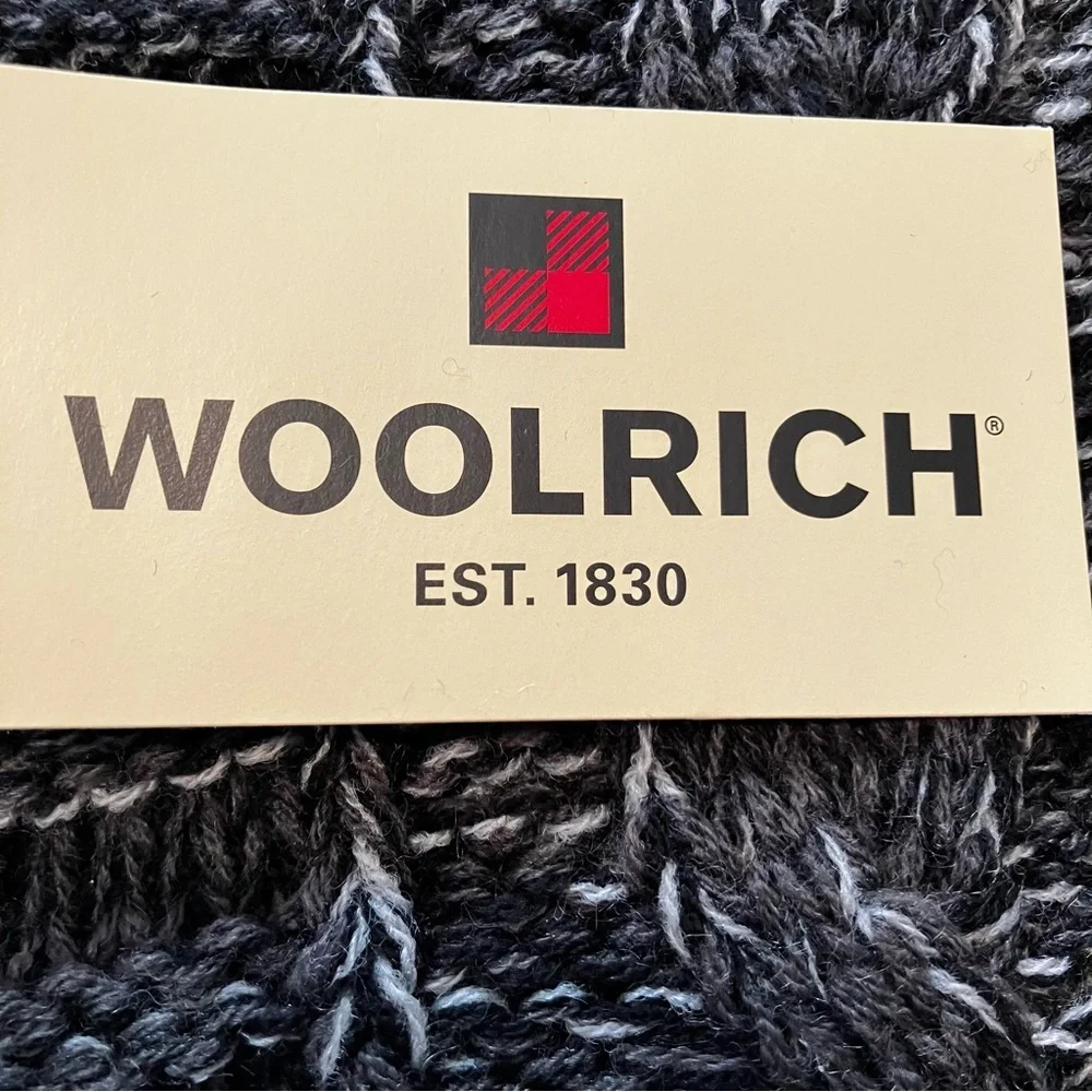 Woolrich Black and Gray Marled Cable Knit Scarf